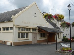 SALLE COMMUNALE EXTÉRIEUR